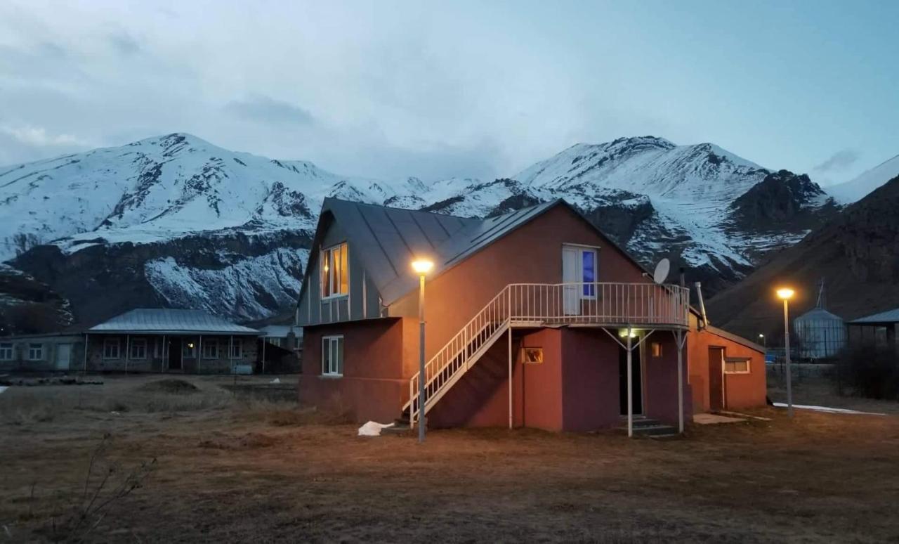 Little Star Βίλα Kazbegi Εξωτερικό φωτογραφία